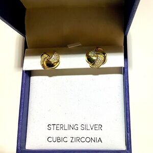 Rachel Zoe Love Knot  Goldtone Stud Earrings New In Box